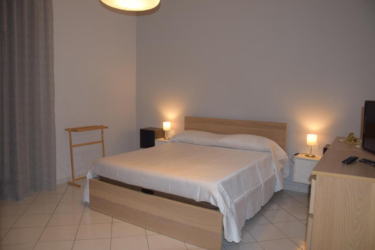 Diana E Atteone Bed & Breakfast Caserta Exterior photo